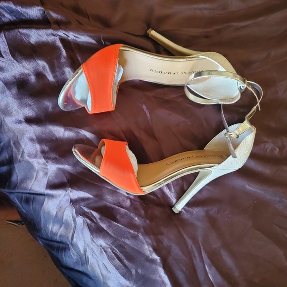 CHINESE LAUNDRY OPEN TOED HEELS CREAM, GOLD AND ORANGE WITH ALLIGATOR PATTERN - Picture 11 of 11